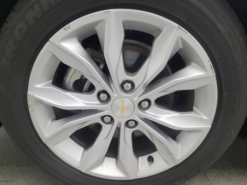 Used 2023 Chevrolet Malibu LT FWD image 31