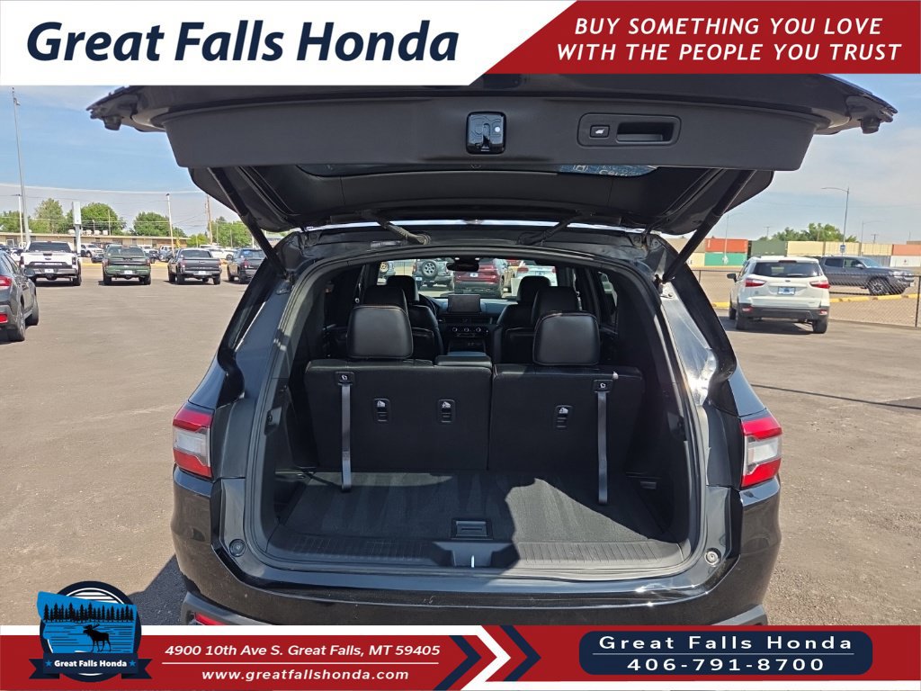 Certified 2025 Honda Pilot TrailSport image 10