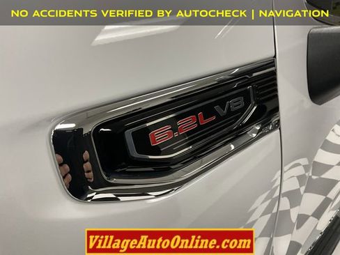 Used 2020 GMC Sierra 1500 SLT w/ SLT Premium Plus Package AWD/4WD image 11