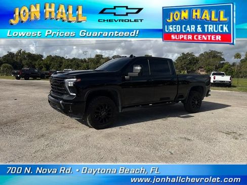 Used 2026 Chevrolet Silverado 2500 LTZ w/ LTZ Plus Package AWD/4WD image 2