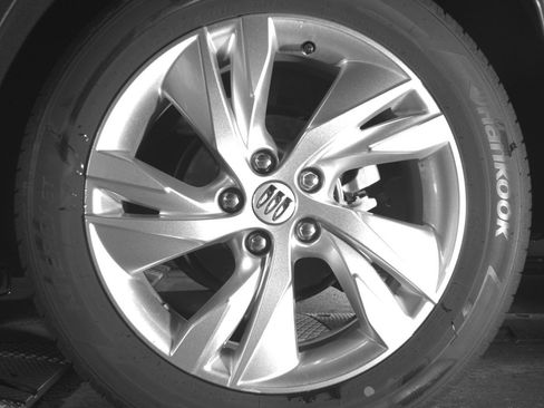 Used 2025 Buick Encore GX Preferred image 14