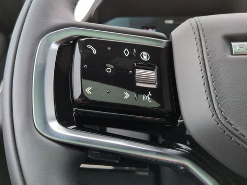 New 2026 Land Rover Range Rover Sport SE image 24