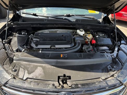 Used 2021 Buick Envision Essence AWD/4WD image 25