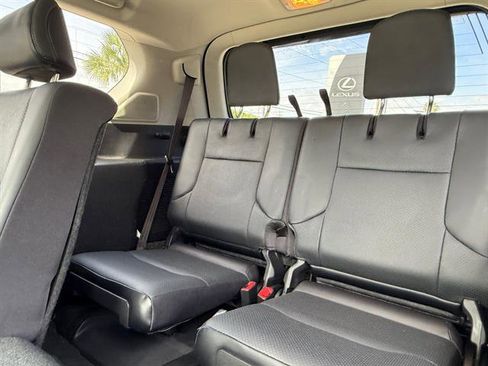 Used 2014 Lexus GX 460 Luxury AWD/4WD image 9