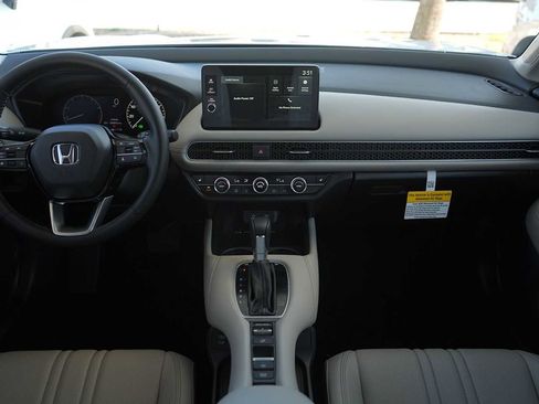 New 2026 Honda HR-V EX-L image 10