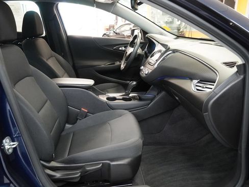 Used 2016 Chevrolet Malibu LT w/ Driver Confidence Package FWD image 33