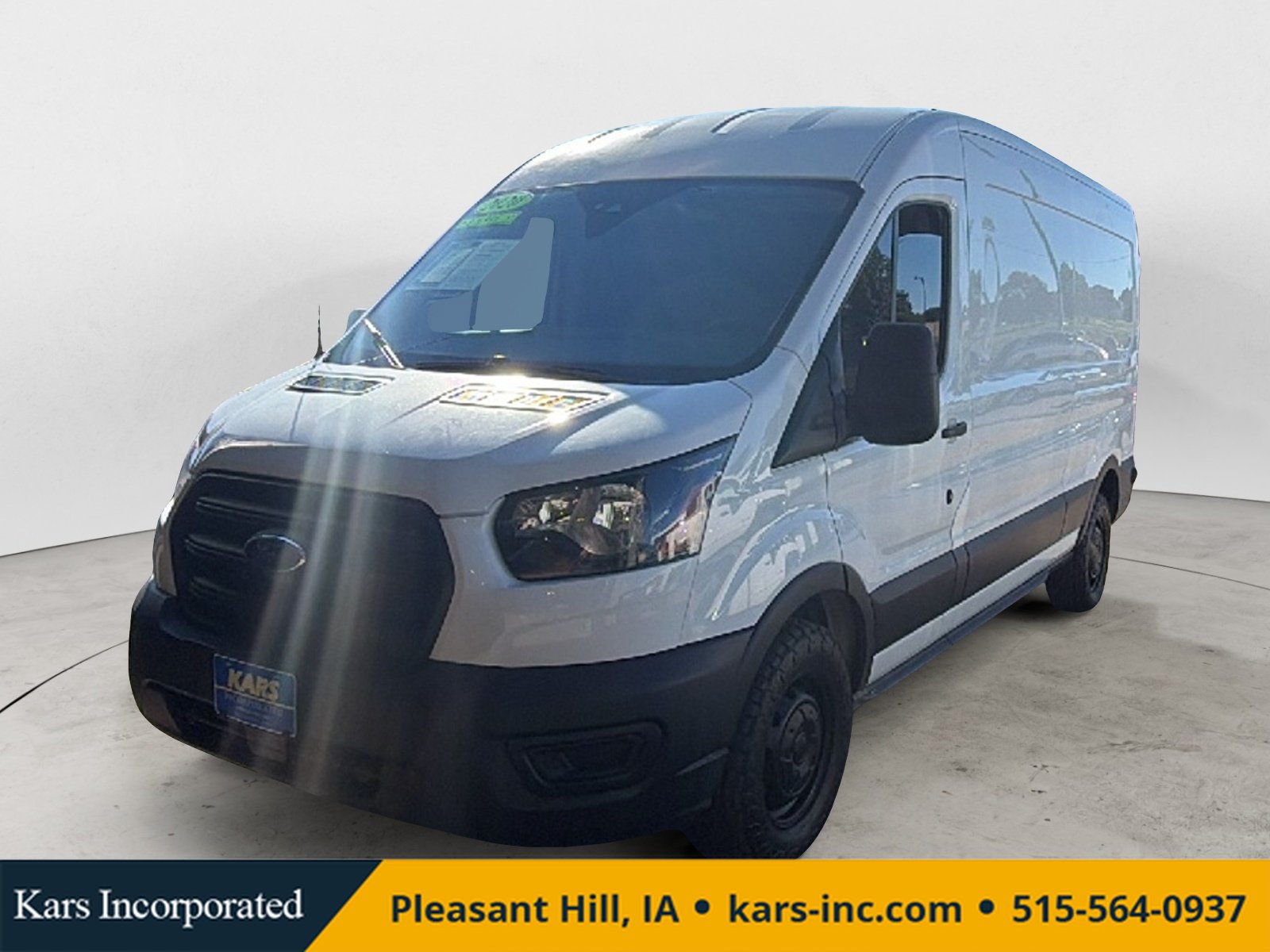 Used 2020 Ford Transit 250 Medium Roof w/ Load Area Protection Package RWD image 1