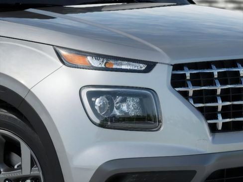 New 2026 Hyundai Venue SEL FWD image 9