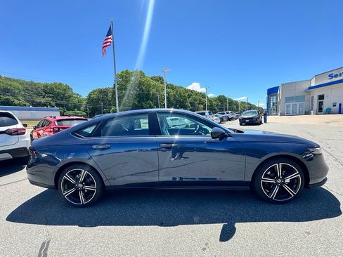 New 2026 Honda Accord SE image 6