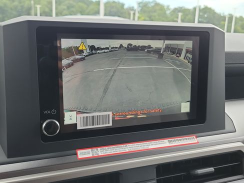 New 2026 Toyota 4Runner SR5 AWD/4WD image 30