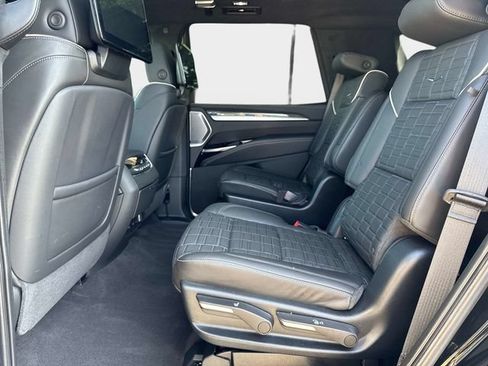 Certified 2025 Cadillac Escalade V w/ LPO, ONYX Package AWD/4WD image 13