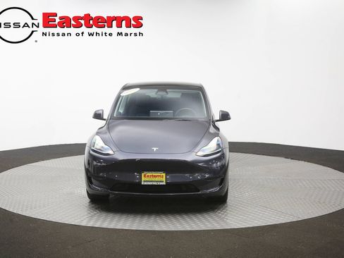 Used 2024 Tesla Model Y 2WD image 42