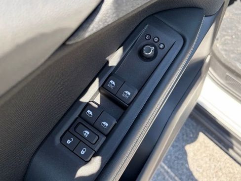 New 2026 Jeep Cherokee Laredo AWD/4WD image 13