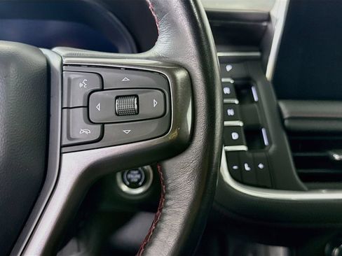 Used 2022 Chevrolet Suburban RST w/ Luxury Package AWD/4WD image 23
