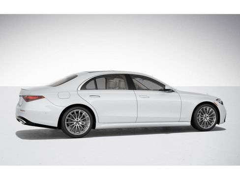 New 2025 Mercedes-Benz S 580 4MATIC Sedan image 18