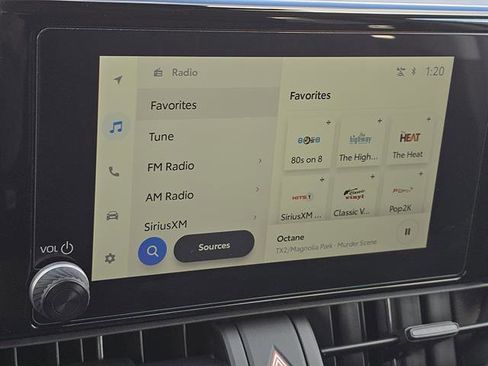 Used 2025 Toyota RAV4 XLE image 20