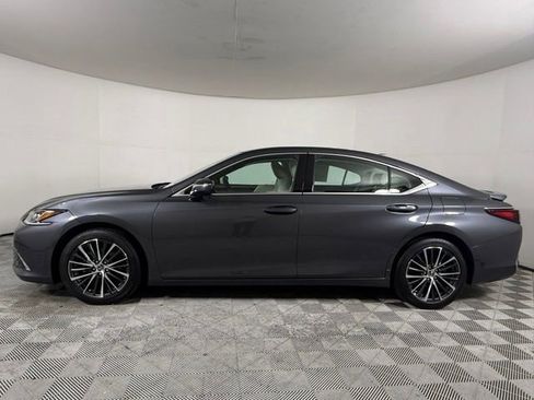 Certified 2025 Lexus ES 300h w/ Premium Package FWD image 3