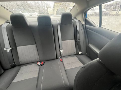 Used 2025 Nissan Sentra SV image 31