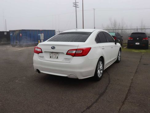 Used 2016 Subaru Legacy 2.5i Premium image 5