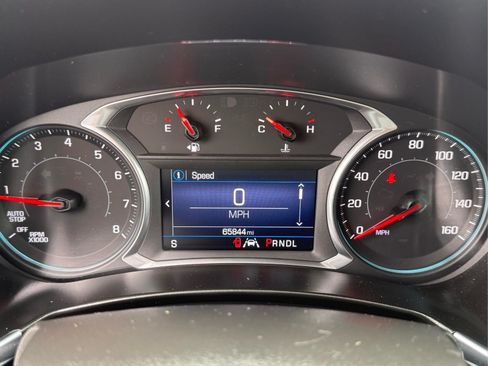 Used 2021 Chevrolet Equinox LT AWD/4WD image 30