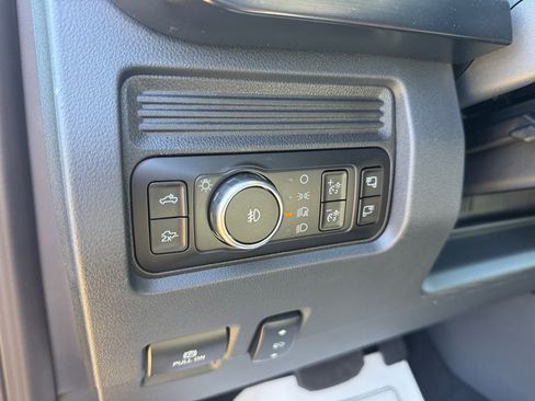 New 2026 Ford F350 Lariat w/ Black Appearance Package image 29