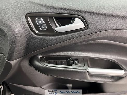 Used 2018 Ford Escape SEL image 36