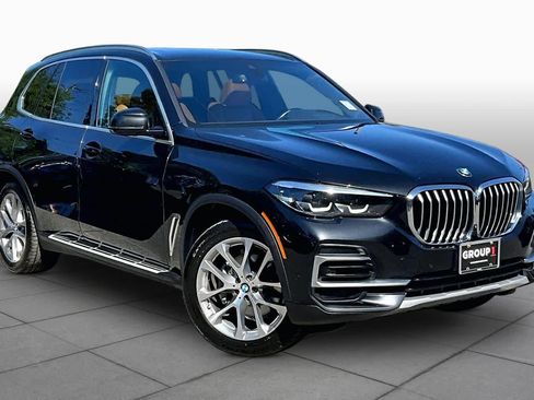 Used 2023 BMW X5 xDrive40i w/ Premium Package AWD/4WD image 3