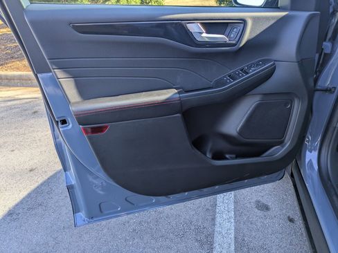 New 2026 Ford Escape ST-Line w/ Tech Pack #1 image 9