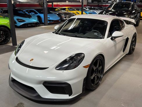 Used 2021 Porsche 718 Cayman GT4 image 10