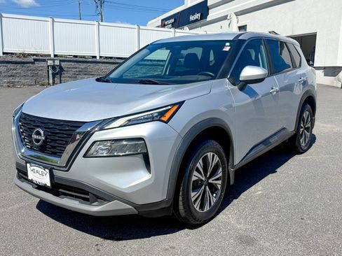 Used 2023 Nissan Rogue SV AWD/4WD image 3