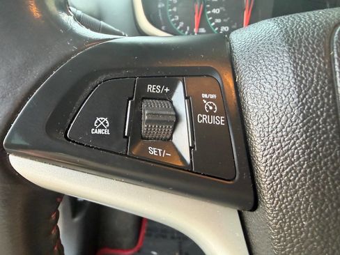 Used 2017 Chevrolet Sonic LT w/ Convenience Package image 22