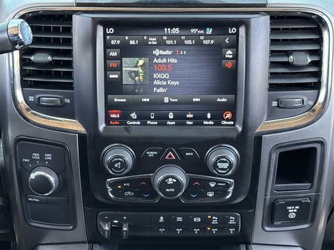 Used 2018 RAM 2500 Laramie w/ Sport Appearance Group image 20