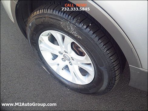 Used 2010 Hyundai Veracruz GLS image 35