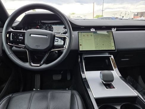 Used 2024 Land Rover Range Rover Evoque S AWD/4WD image 24
