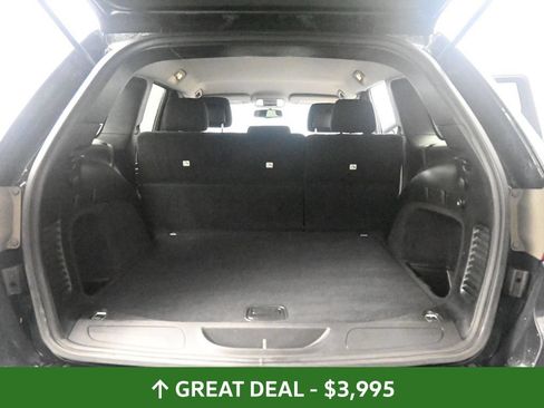 Used 2012 Jeep Grand Cherokee Laredo AWD/4WD image 23