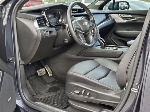 Used 2023 Cadillac XT5 Sportv image 14