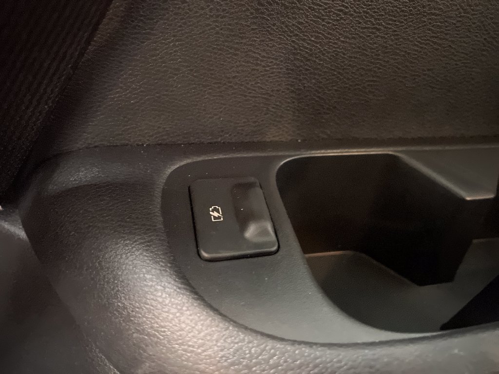 Used 2025 Nissan Pathfinder SL AWD/4WD image 36