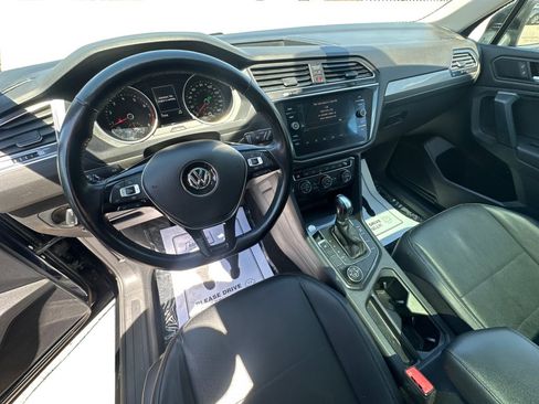 Used 2019 Volkswagen Tiguan SE w/ Panoramic Sunroof Package AWD/4WD image 31