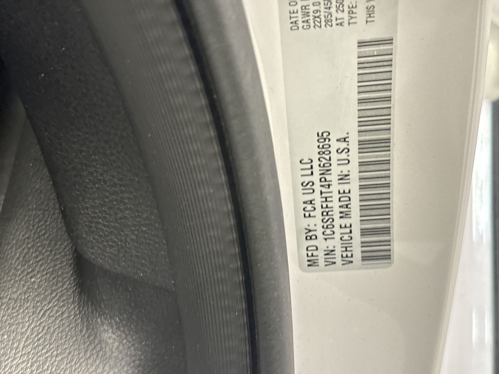 Used 2023 RAM 1500 Limited AWD/4WD image 31