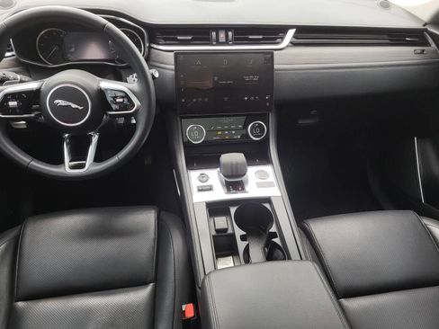 Used 2023 Jaguar F-PACE S AWD/4WD image 10