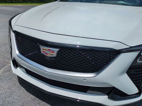 New 2025 Cadillac CT5 Sport RWD image 32