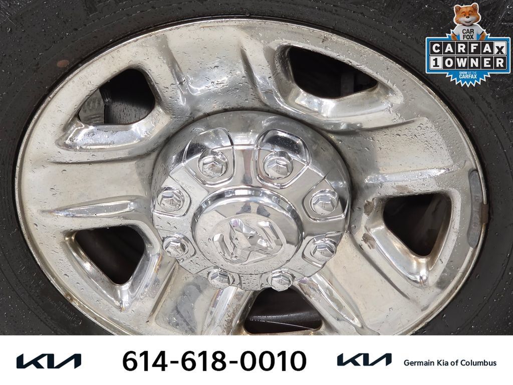 Used 2021 RAM 2500 Tradesman w/ Chrome Appearance Group AWD/4WD image 12