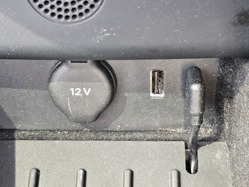 Used 2017 Tesla Model X 100D image 16