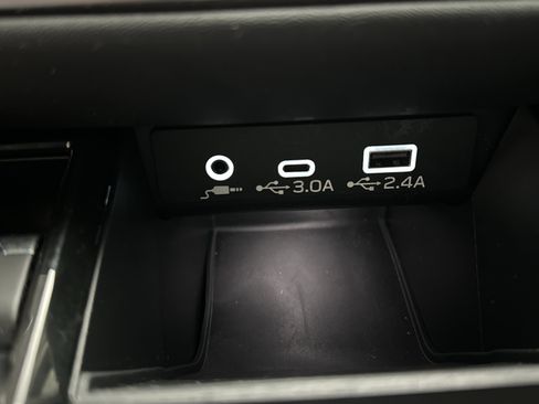Used 2025 Subaru Legacy Premium AWD/4WD image 35