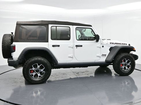Used 2022 Jeep Wrangler Unlimited Rubicon w/ Cold Weather Group image 8