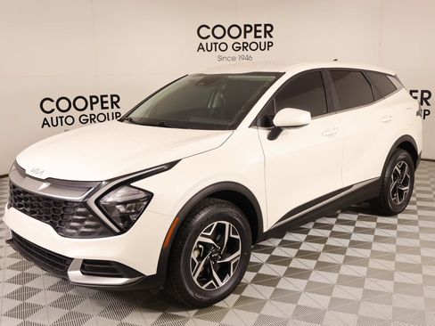 Used 2023 Kia Sportage LX AWD/4WD image 10