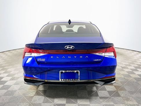 Used 2023 Hyundai Elantra Limited FWD image 4