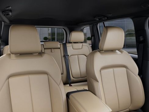 New 2026 Jeep Grand Cherokee Limited RWD image 26