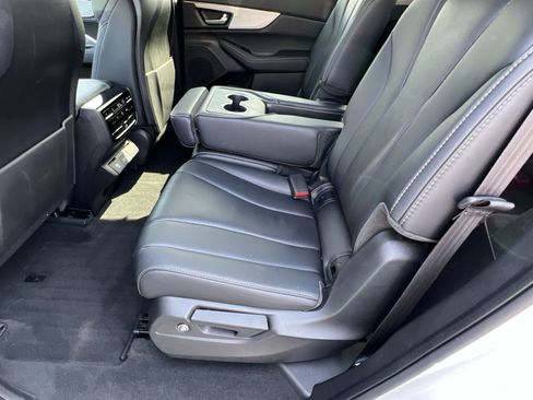Certified 2024 Acura MDX w/ Technology Package FWD image 22