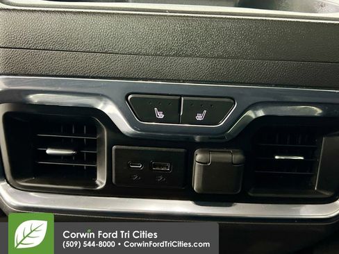 Used 2020 GMC Sierra 1500 Denali w/ Denali Ultimate Package AWD/4WD image 29